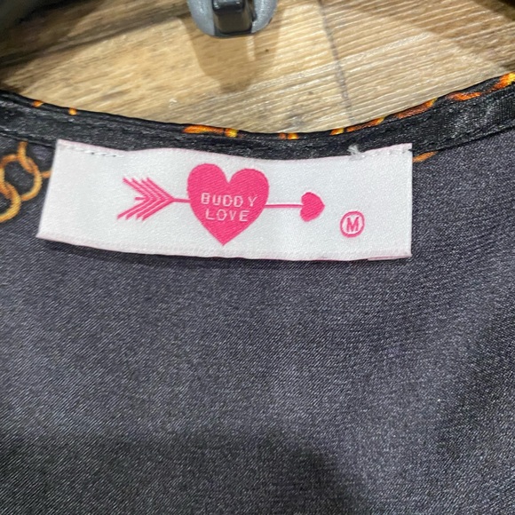 Silk Chain Link Versace Inspired Top - Picture 5 of 6